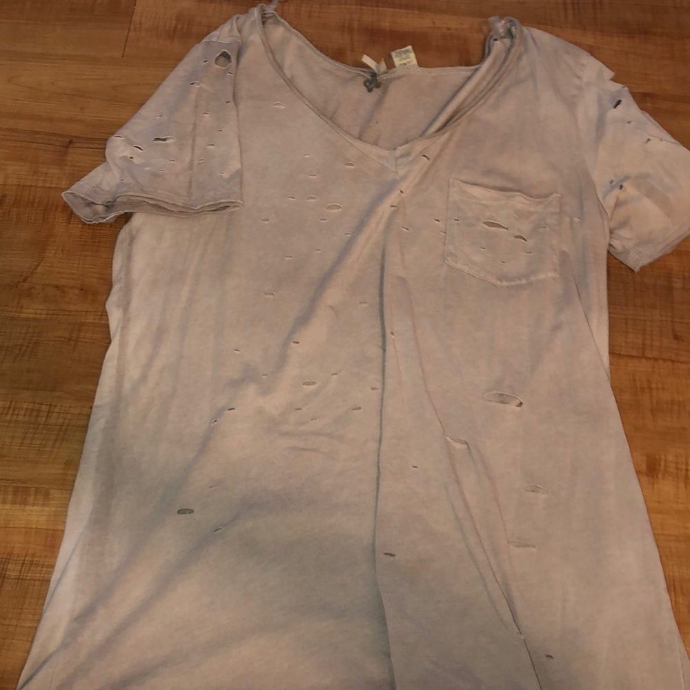 Distressed BKE top